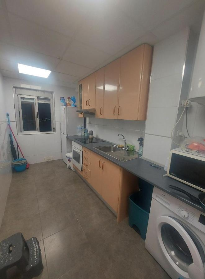 Habitacion Matrimonio Албасете Екстериор снимка